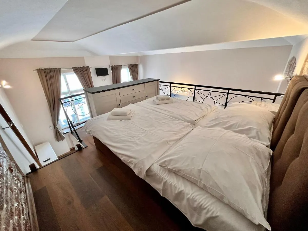 Casa Italia Prague Aparthotel