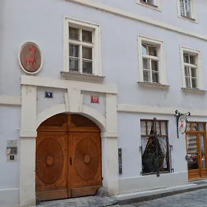 Hotel U Cervene Zidle - Red Chair, Prague